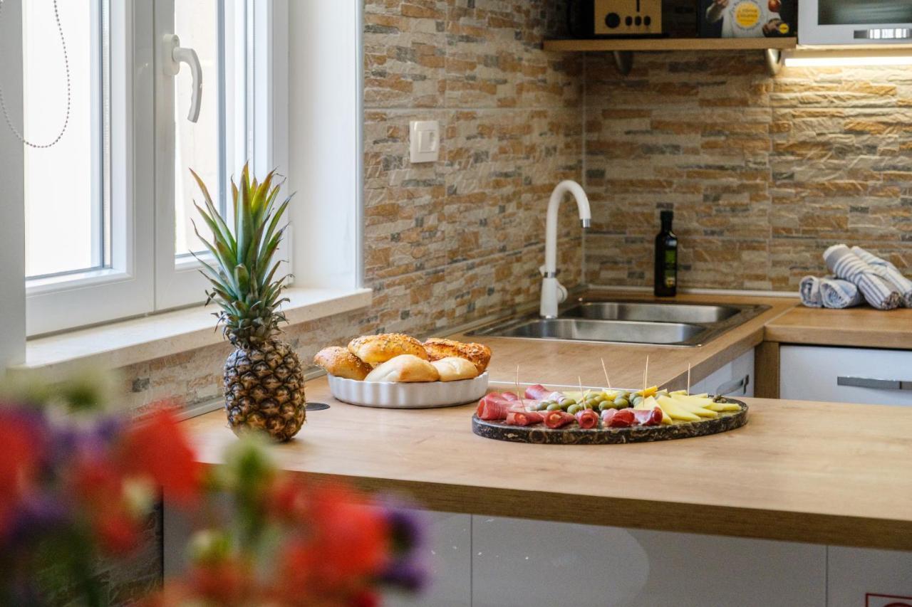 Apartment Darka 1 Sumartin Εξωτερικό φωτογραφία