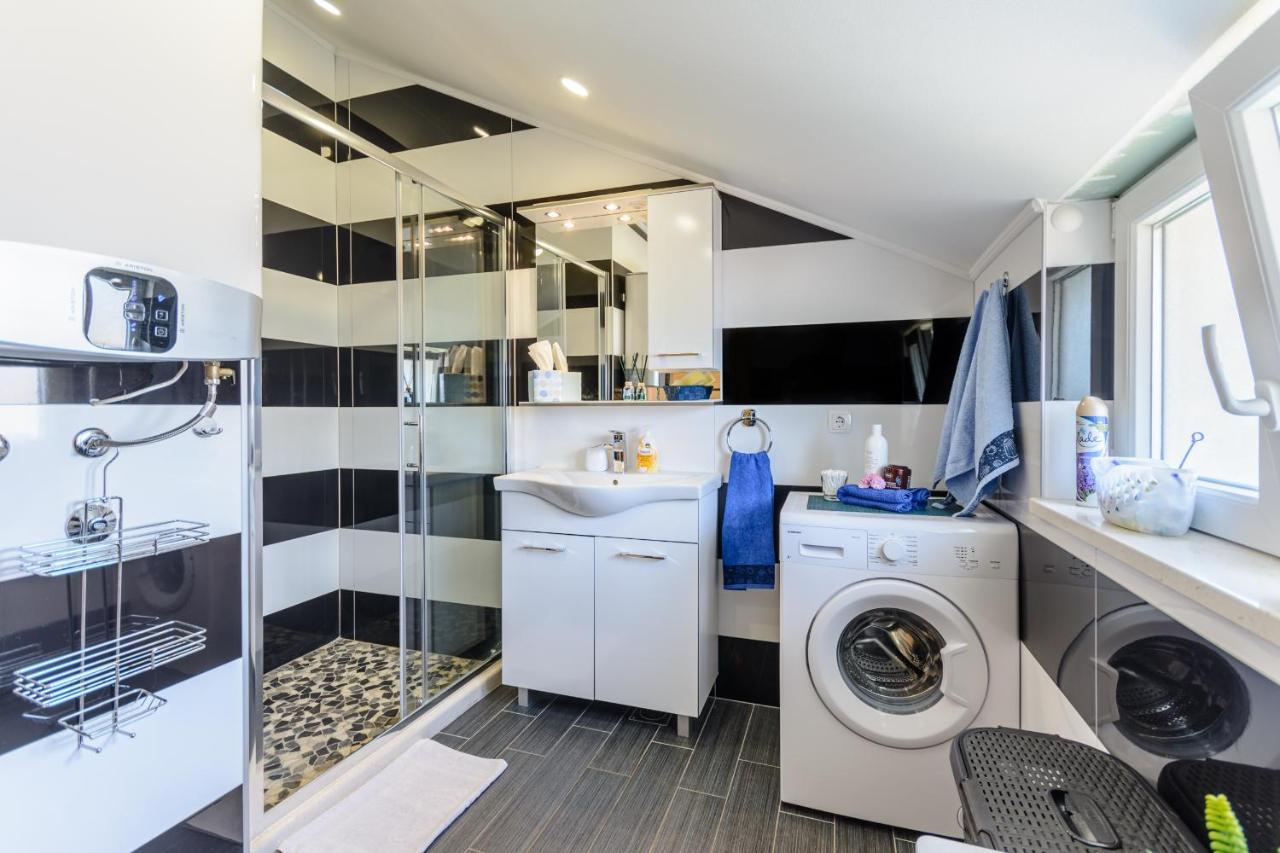 Apartment Darka 1 Sumartin Εξωτερικό φωτογραφία
