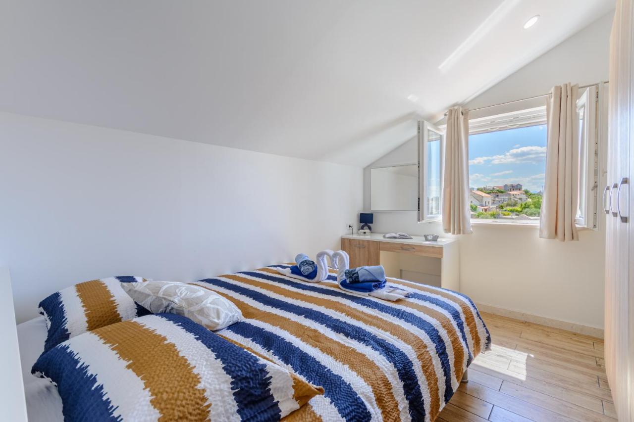 Apartment Darka 1 Sumartin Εξωτερικό φωτογραφία